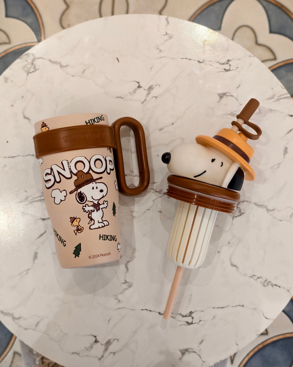 Kids Character SNOOPY Sipper Tumbler with Straw and Handle – Insulated Drinkware Mug