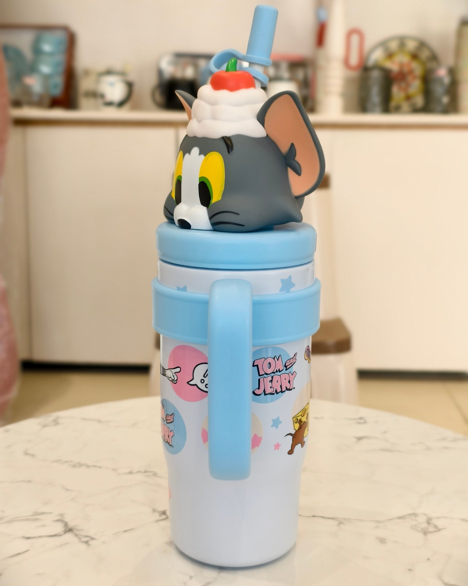 Kids Character TOM Sipper Tumbler with Straw and Handle – Insulated Drinkware Mug