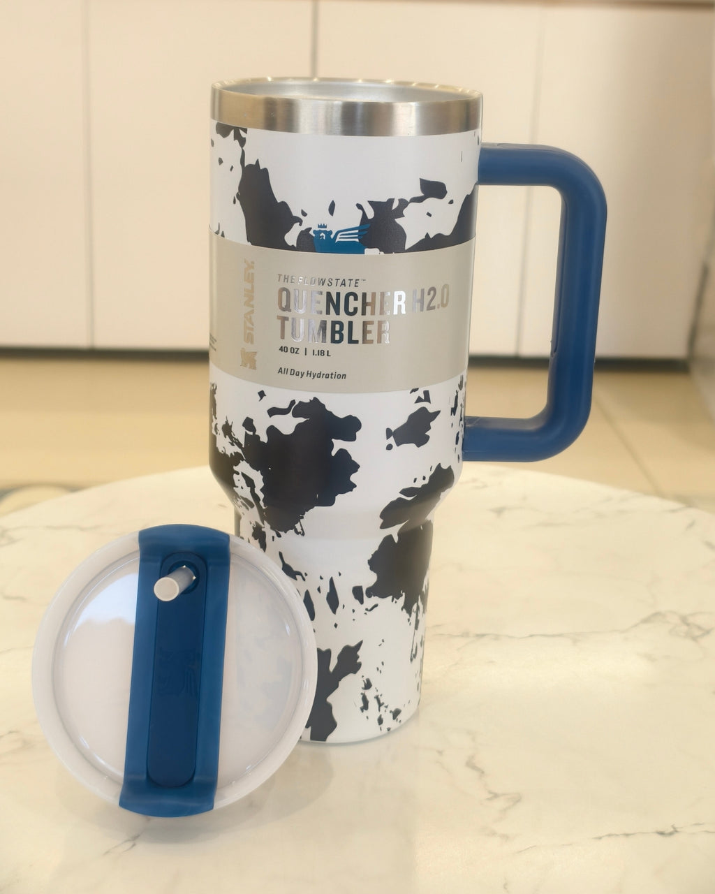 Blue Large Capacity Insulated Travel Tumbler with Handle and Straw – Stainless Steel Drinkware