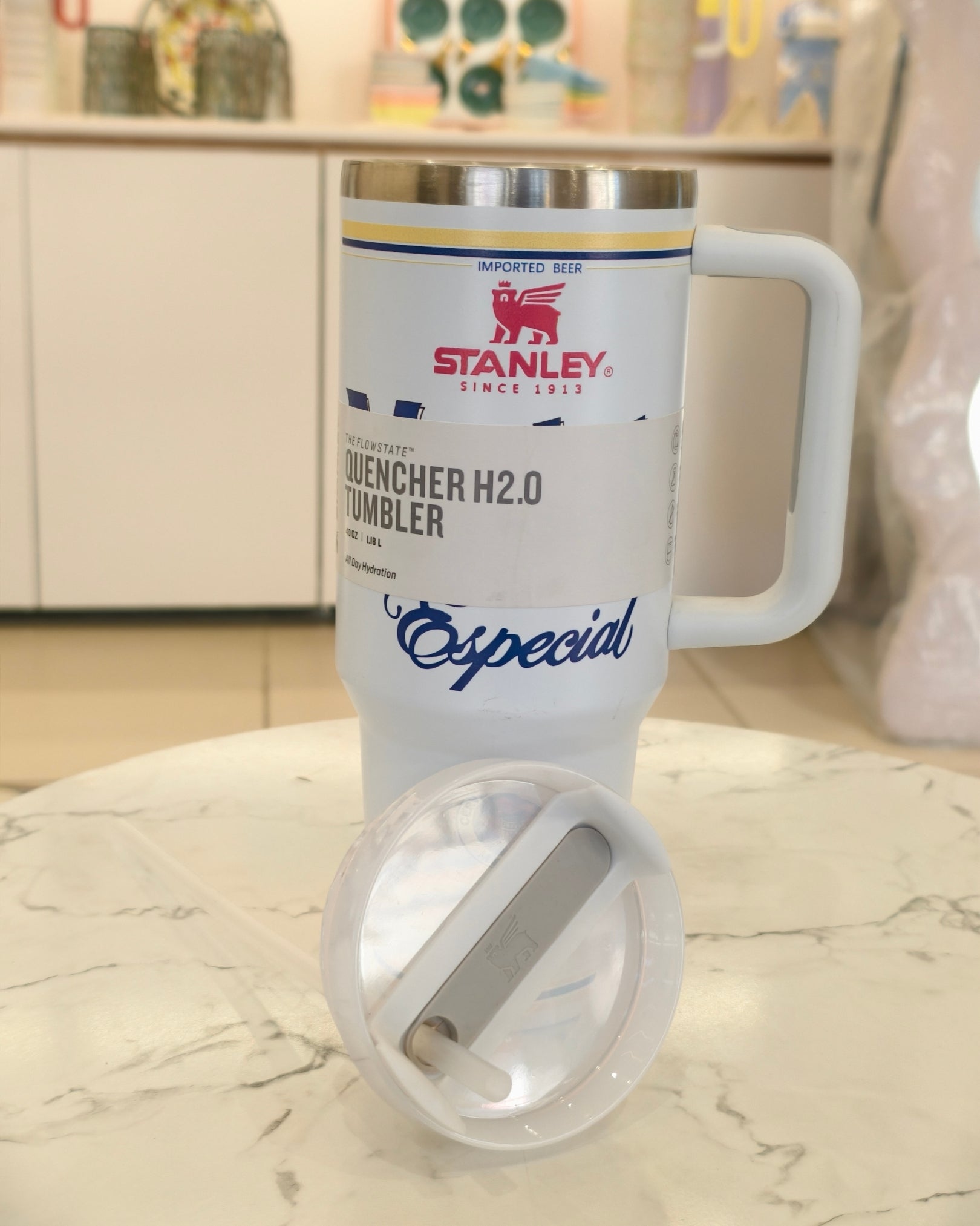 White Insulated Handle Tumbler with Straw – Quencher H2.0 Style Stainless Steel Travel Mug