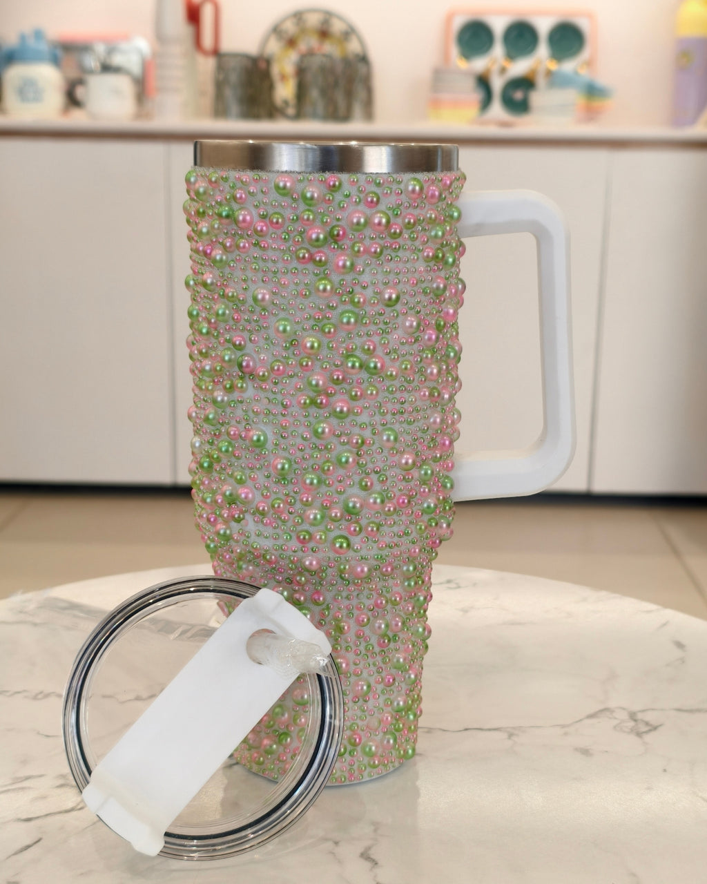 Embellished Pearl Finish Insulated Handle Tumbler with Straw – Quencher H2.0 Style Stainless Steel Travel Mug