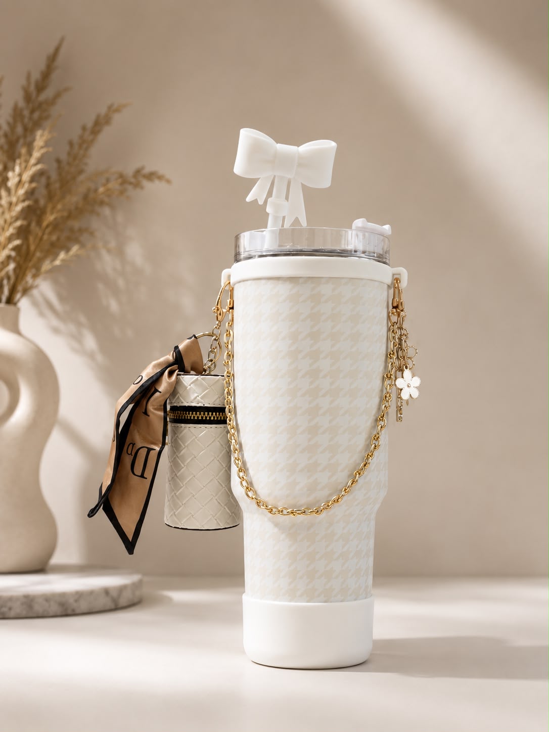 Bow Charm Insulated Tumbler with 🎀 – 1200 ML